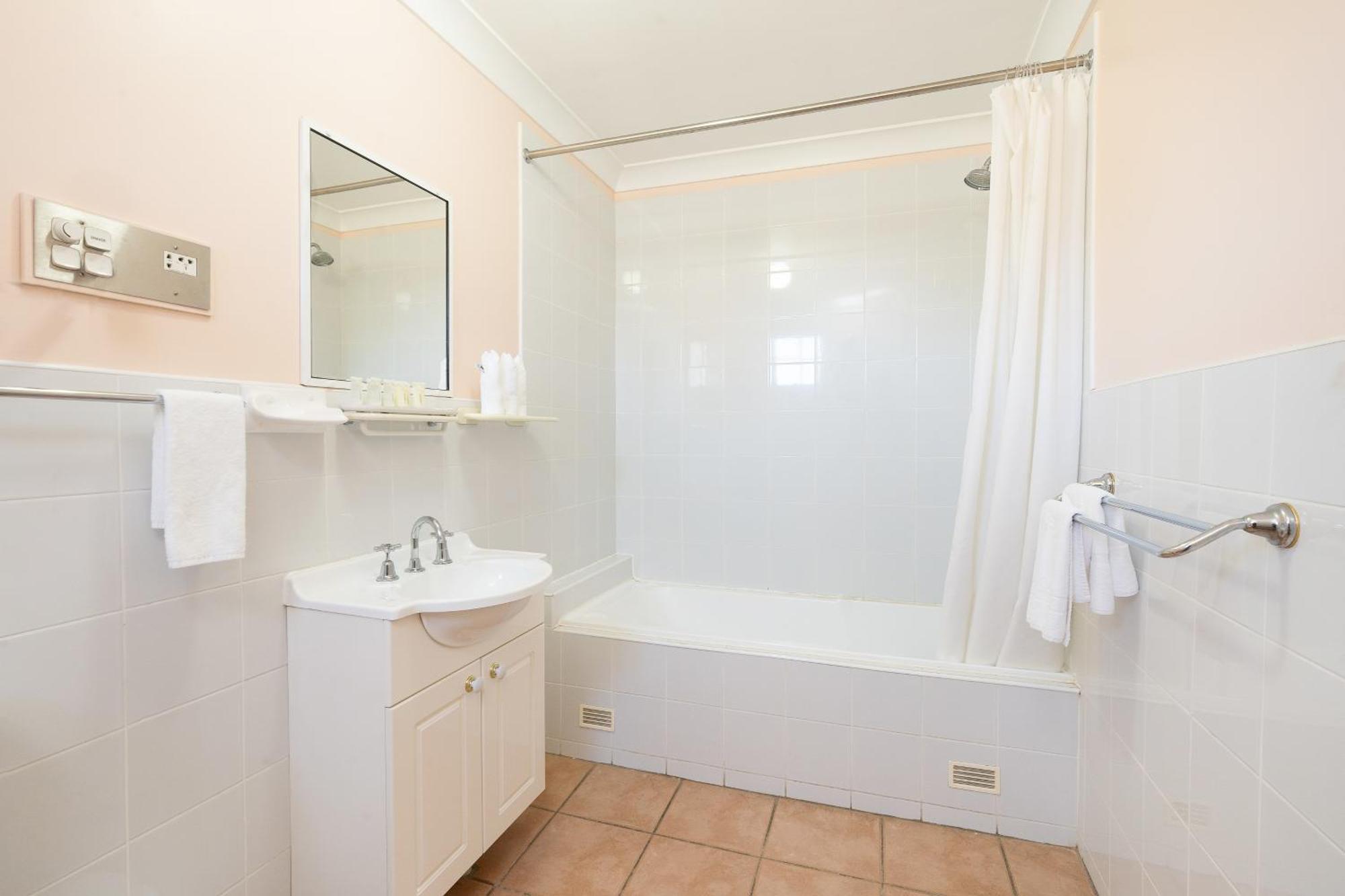 Surestay Hotel By Best Western, New Inn Річмонд Екстер'єр фото